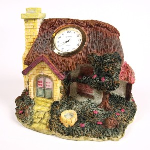 Zegar ceramiczny duży domek D5