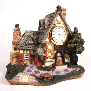 Zegar ceramiczny duży domek D12