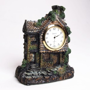 Zegar ceramiczny mały domek M8