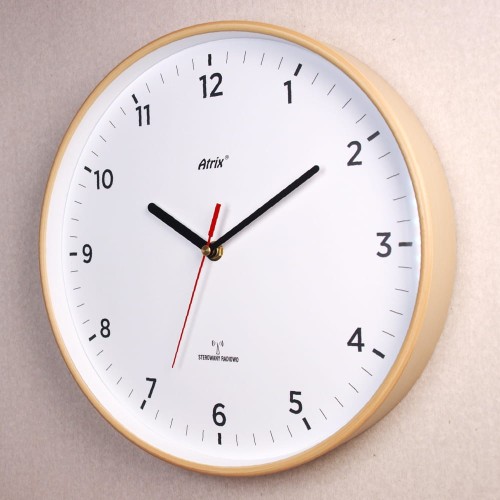 zegar sterowany radiowo jasne drewno