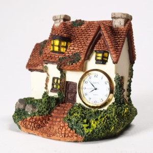 Zegar ceramiczny średni domek S7