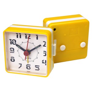 Budzik kwarcowy kostka żółta /56x57mm