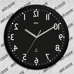 Zegar rewers lustrzany czarna tarcza