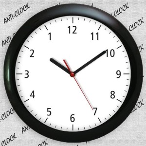 Antyzegar na ścianę z czarną ramką