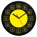 czarny zegar dla chemika