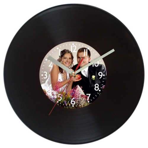 Zegar na płycie grającej wskazówki srebrne